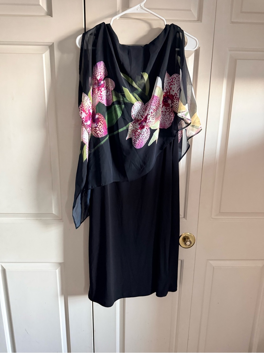 VENUS Black Satin Scoop Neck Dress